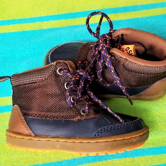 OshKosh B'gosh Other - Oshkosh Duck Boots Toddler 6 Grayson Laces NWOT